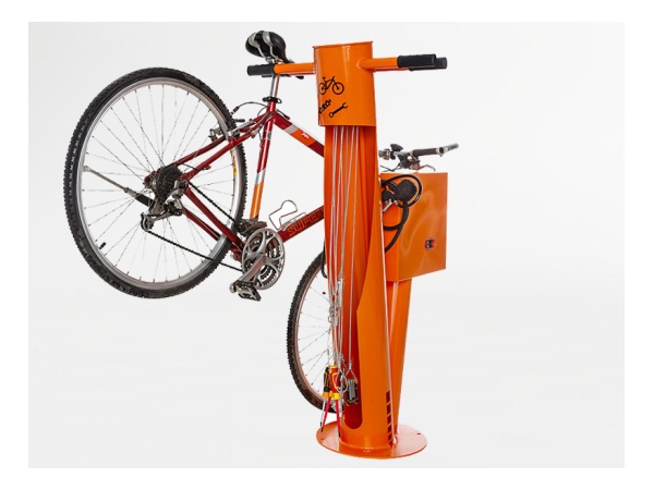 huolto, piste, teline, polkupyörä, ral, ruuvimeisseli, jakoavain, kuusiokolo, rengasrauta, varasto, pumppu, dunlop, schrader, presta