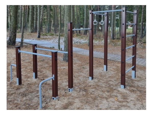 kuntoilu, liikunta, lähiliikunta, rekki, leukapuomi, puolapuut, vatsalauta, voimistelurenkaat